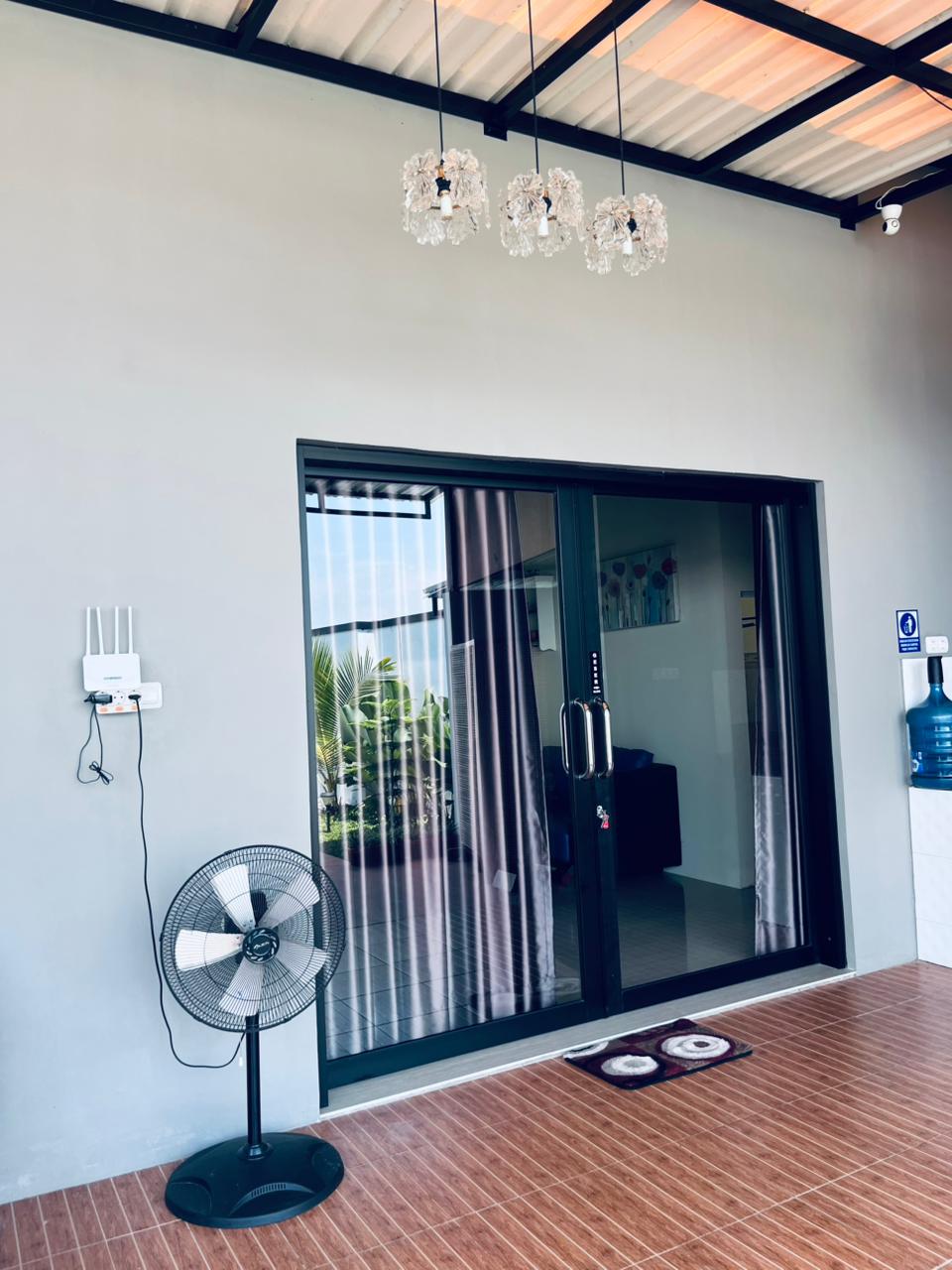 Kamar tidur nyaman Lora House Sukoharjo
